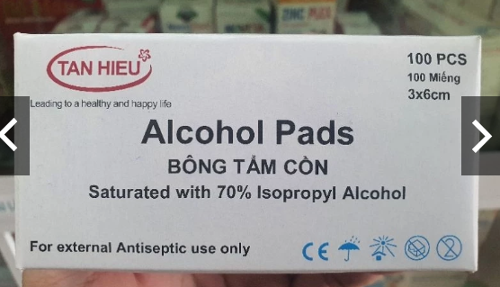 Bông Tẩm Cồn Alcohol Pads Tân Hiếu ( hộp 100 miếng )