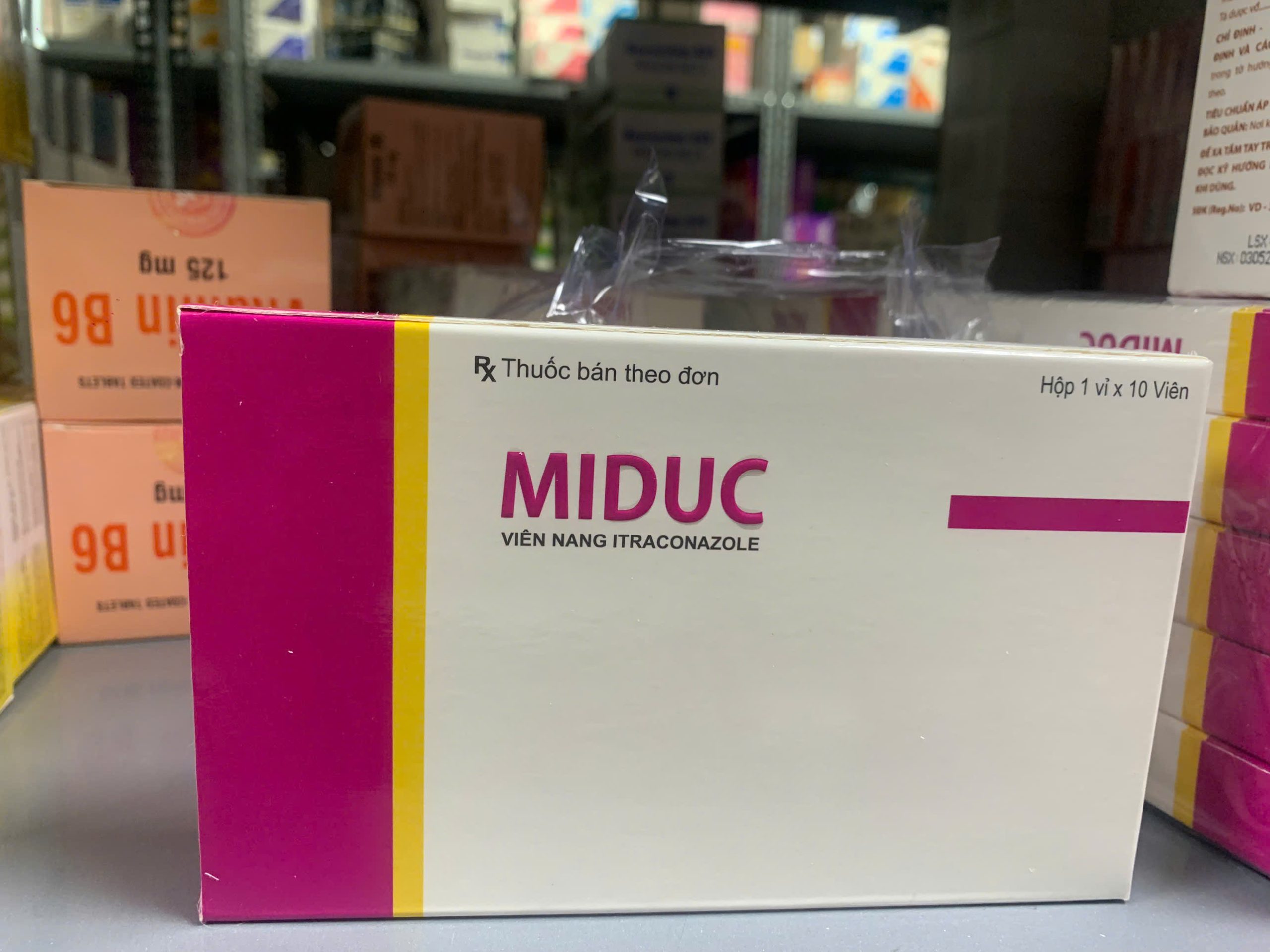 Itraconazole 100mg MIDUC Hộp/10 viên