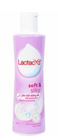 Dung dịch vệ sinh phụ nữ Lactacyd Soft And Silky hỗ trợ dưỡng ẩm, ngăn ngừa khô rát (250ml)