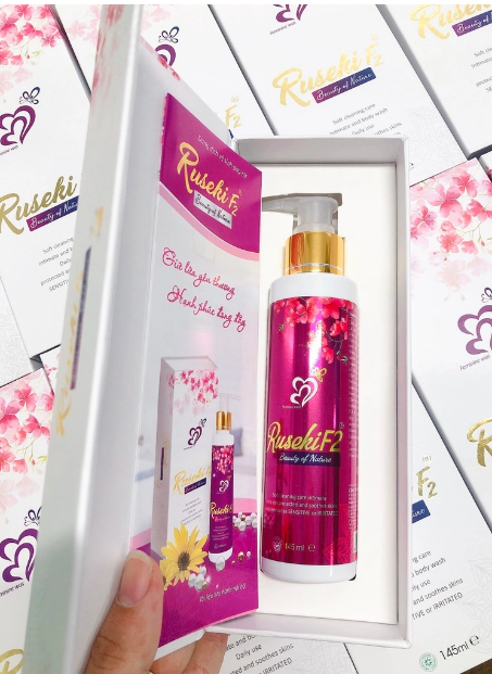 GEL VỆ SINH PHỤ NỮ RUSEKI F2 145ml