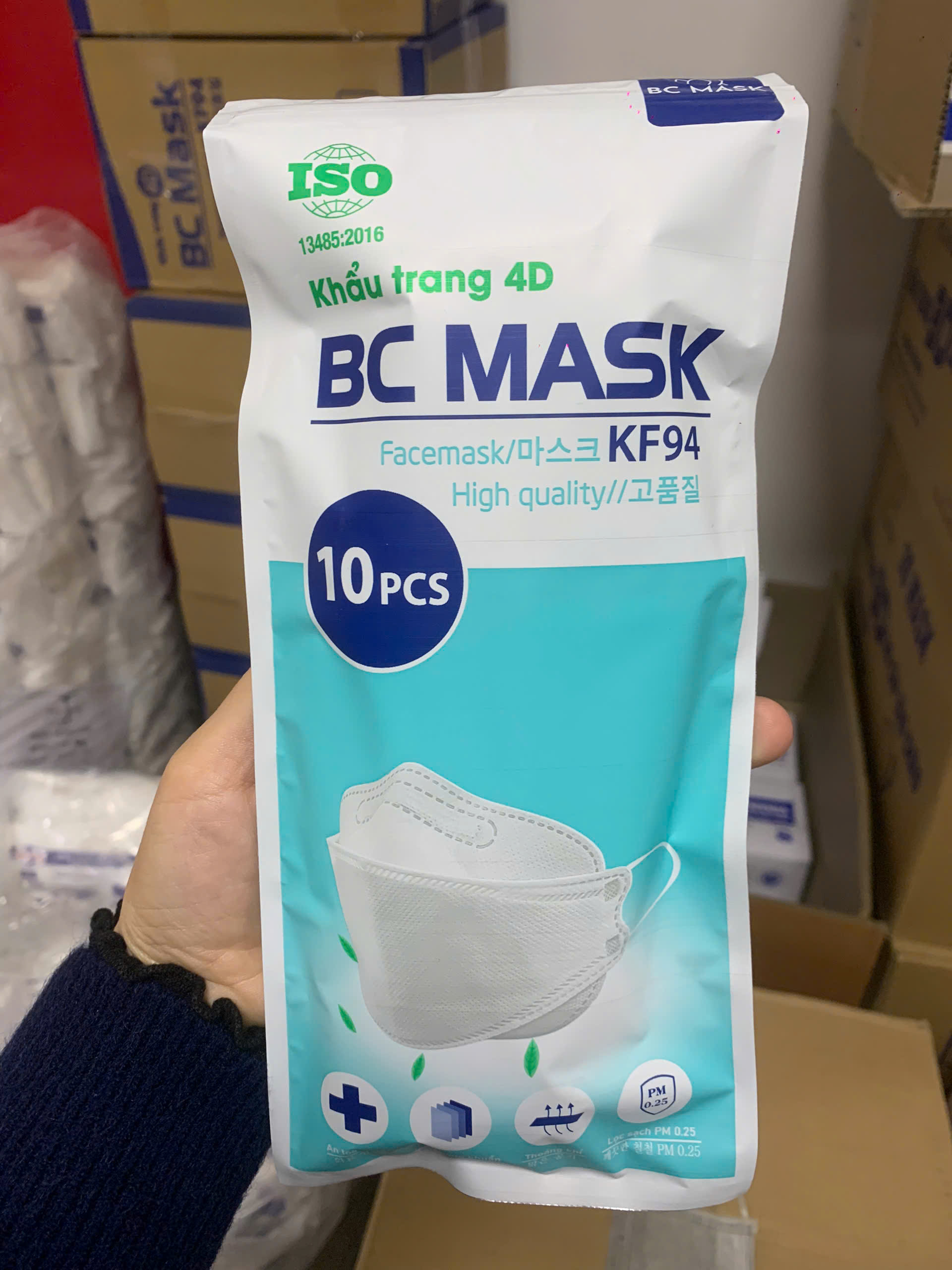 Khẩu trang Bảo châu KF94 màu trắng Thùng/30 gói*10 cái